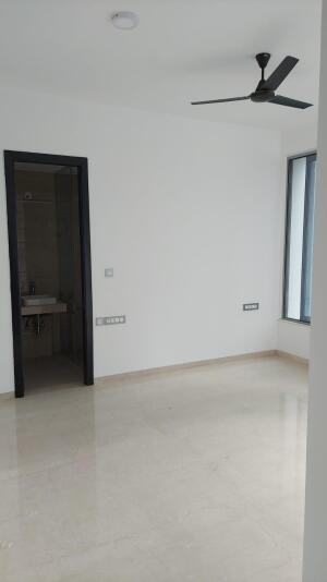 4 BHK Flat in Mulund West, Mumbai