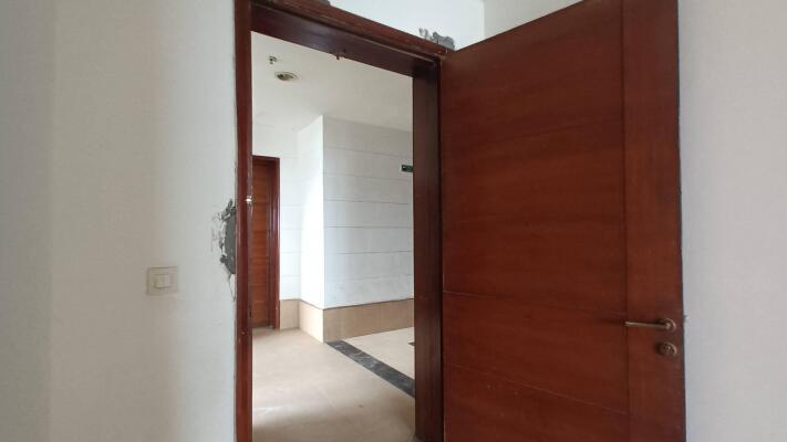 4 BHK Flat in Sector 128, Noida