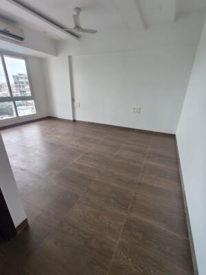 4 BHK Flat in Ghatkopar East, Mumbai