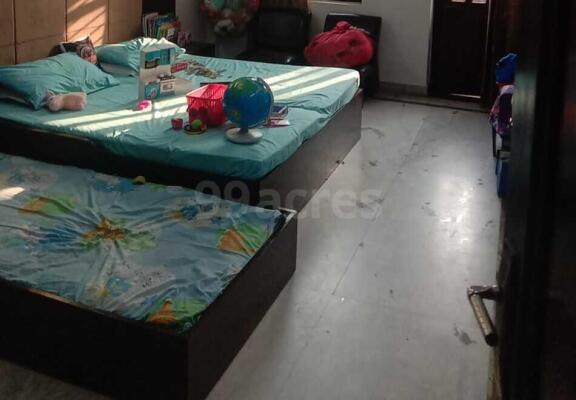 10 Bedroom House in Sector 27, Noida