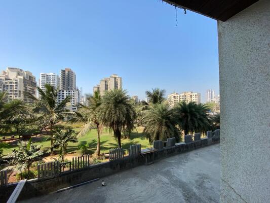 2 BHK Flat in Jogeshwari West, Mumbai