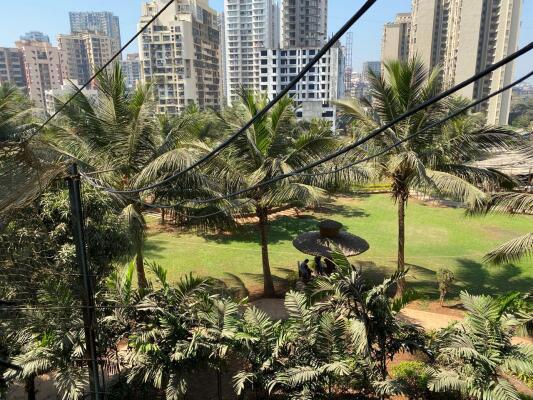 2 BHK Flat in Jogeshwari West, Mumbai
