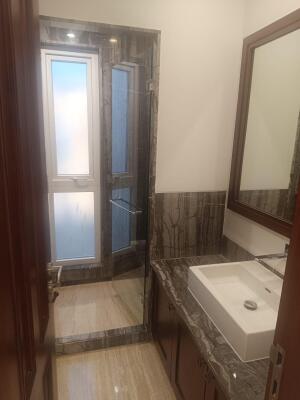 4 BHK Builder Floor in Anand Niketan, Delhi