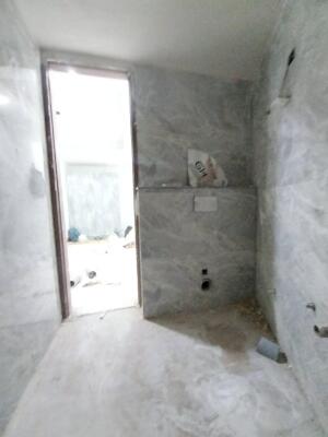 2 BHK Flat in Paryavaran Complex, Delhi