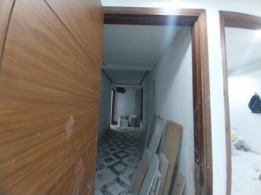 2 BHK Flat in Paryavaran Complex, Delhi