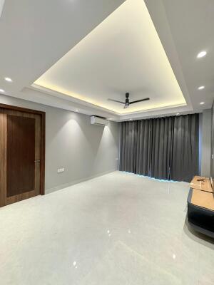 4 BHK Independent Builder Floor in Sector 63A, Gurgaon