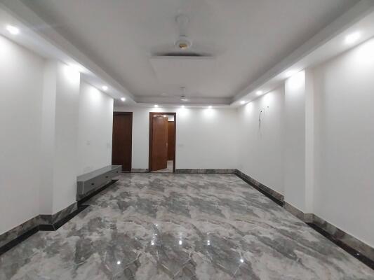 3 BHK Flat in Freedom Fighter Enclave, Delhi