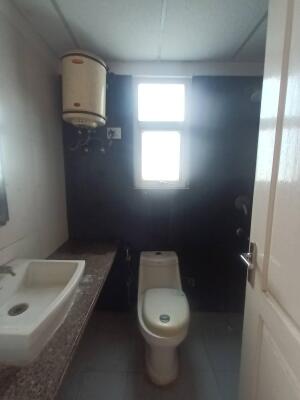 2 BHK Flat in Sector 120, Noida