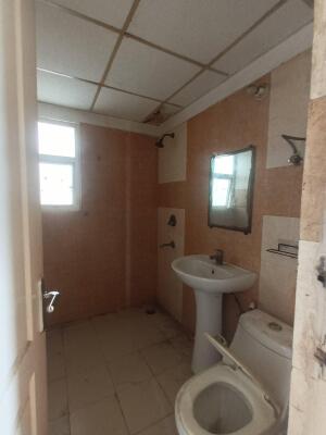 2 BHK Flat in Sector 120, Noida