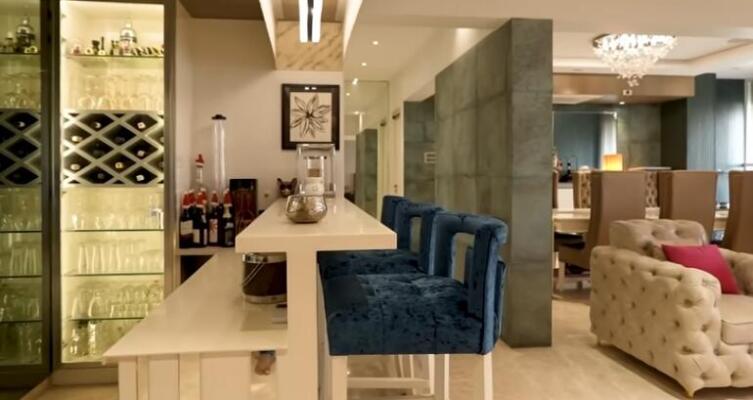 9 Bedroom House in Sector 11, Noida