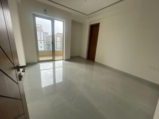 3 BHK Flat in Ramprastha Greens, Ghaziabad
