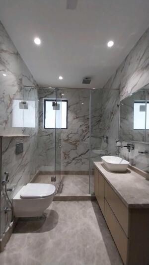 4 BHK Independent Builder Floor in Punjabi Bagh West, Delhi