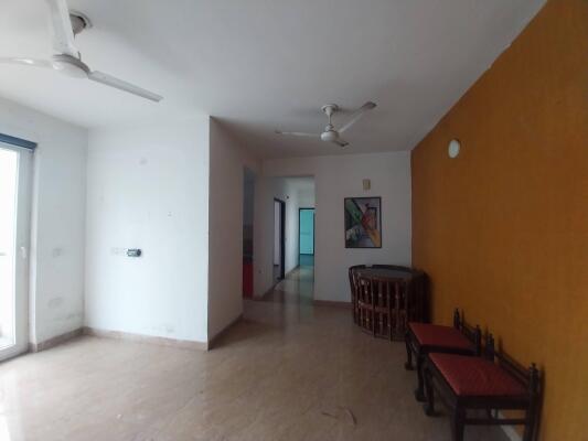 3 BHK Flat in Sector 70, Faridabad