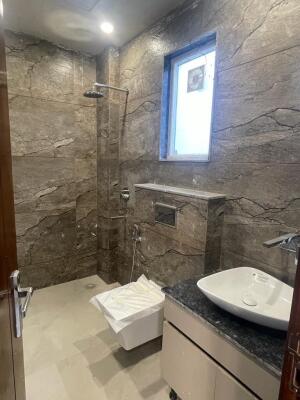 4 BHK Independent Builder Floor in Sector 23, Gurgaon