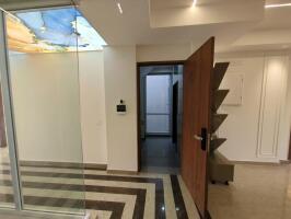 4 BHK Builder Floor in Palam Vihar, Gurgaon