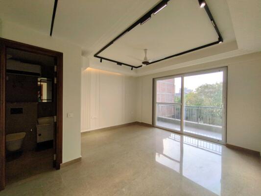 4 BHK Builder Floor in Palam Vihar, Gurgaon