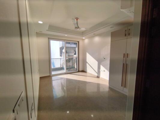 4 BHK Builder Floor in Palam Vihar, Gurgaon