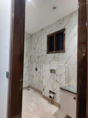 5 BHK Builder Floor in Sector 11 Rohini, Delhi