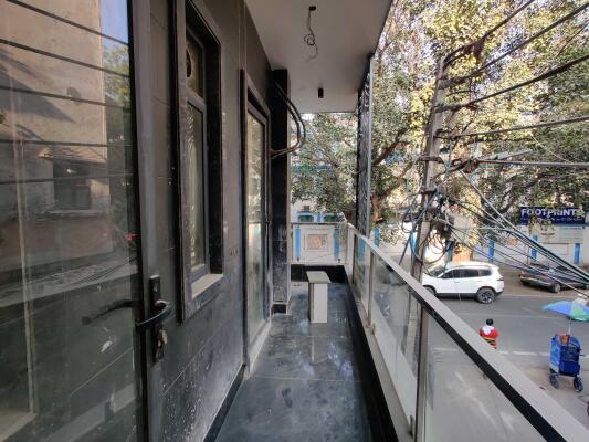 5 BHK Builder Floor in Sector 11 Rohini, Delhi