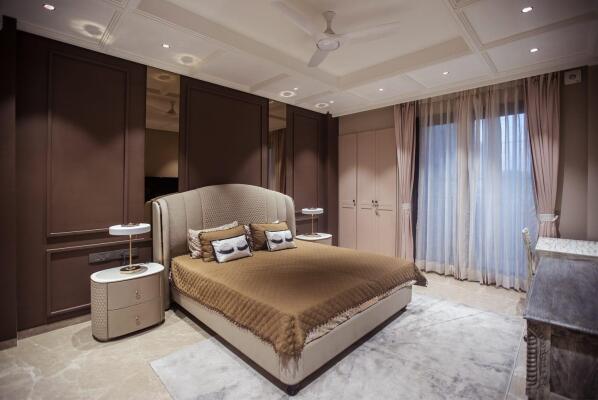 5 Bedroom House in Sector 33, Gurgaon