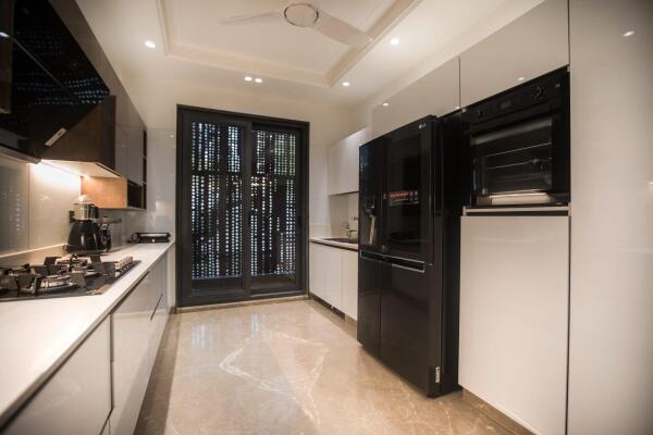 5 Bedroom House in Sector 33, Gurgaon