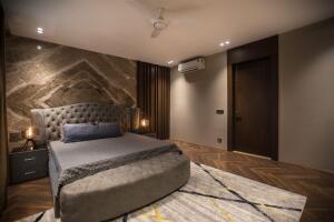 5 Bedroom House in Sector 33, Gurgaon