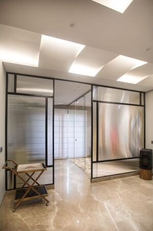 5 Bedroom House in Sector 33, Gurgaon