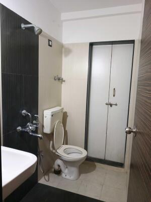 2 BHK Flat in Anand Nagar, Thane