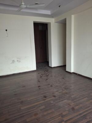 4 BHK Flat in Sector 45, Noida