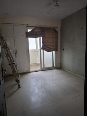 4 BHK Flat in Sector 45, Noida