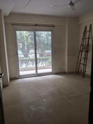 4 BHK Flat in Sector 45, Noida