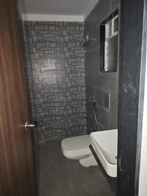 2 BHK Flat in Kasar Vadavali, Thane