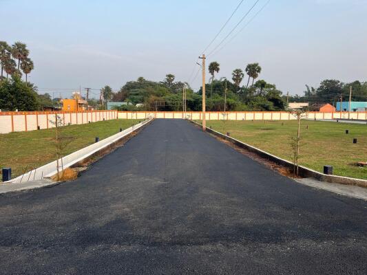 Residential land / Plot in Red Hills, Chennai