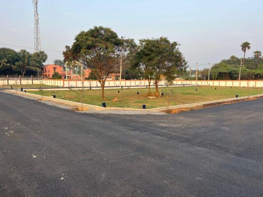 Residential land / Plot in Red Hills, Chennai