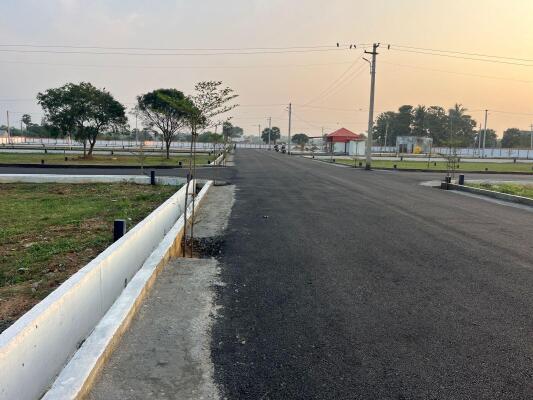 Residential land / Plot in Red Hills, Chennai