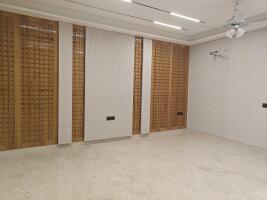 3 BHK Builder Floor in Surajmal Vihar, Delhi