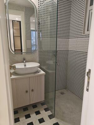 3 BHK Builder Floor in Surajmal Vihar, Delhi