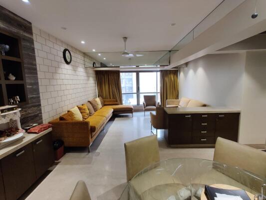 2 BHK Flat in Khar West, Mumbai