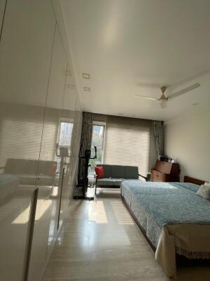 3 BHK Builder Floor in Safdarjung, Delhi