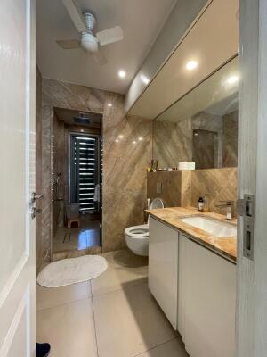 3 BHK Builder Floor in Safdarjung, Delhi