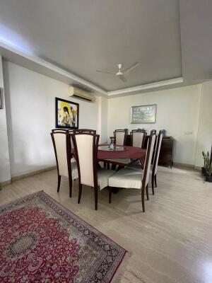 3 BHK Builder Floor in Safdarjung, Delhi