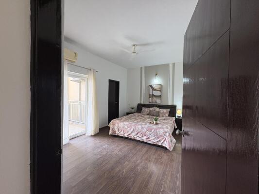 3 BHK Flat in Sector 72, Gurgaon