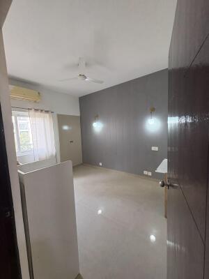 3 BHK Flat in Sector 72, Gurgaon