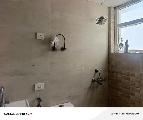 2 BHK Flat in Sector 70, Faridabad