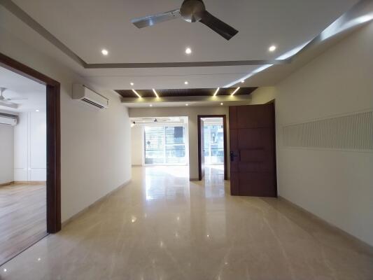 4 BHK Builder Floor in Sushant Lok Phase 2, Gurgaon