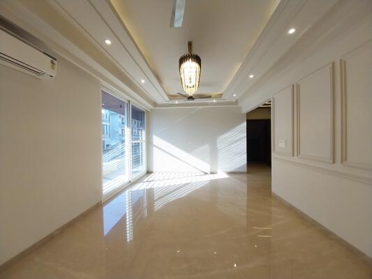 4 BHK Builder Floor in Sushant Lok Phase 2, Gurgaon