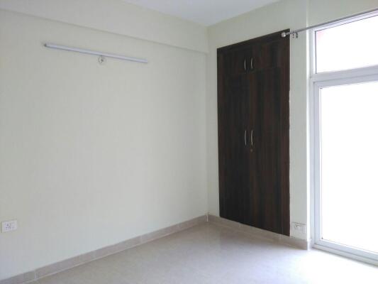 3 BHK Flat in Sector 120, Noida