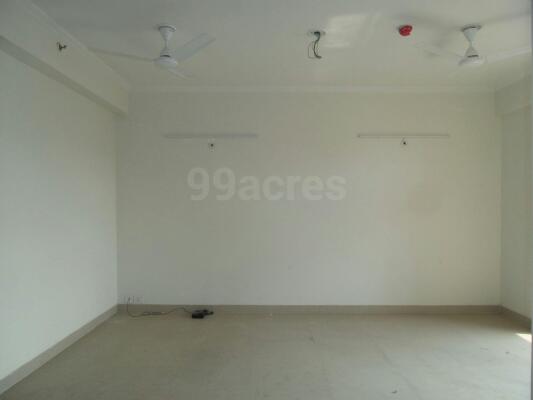 3 BHK Flat in Sector 120, Noida