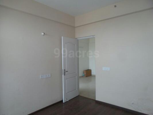 3 BHK Flat in Sector 120, Noida
