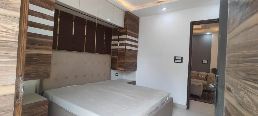 4 BHK Builder Floor in Uttam Nagar, Delhi